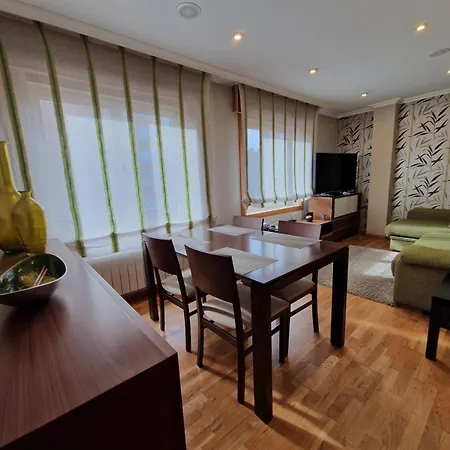 Bouzas. Garaje Con Cargador V.e. Apartment