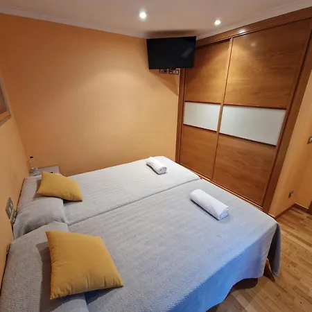 Bouzas. Garaje Con Cargador V.e. Appartamento *