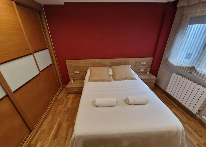 Bouzas. Garaje Con Cargador V.e.