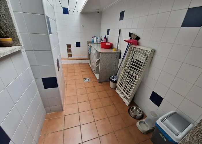 Bouzas. Garaje Con Cargador V.e. Apartament